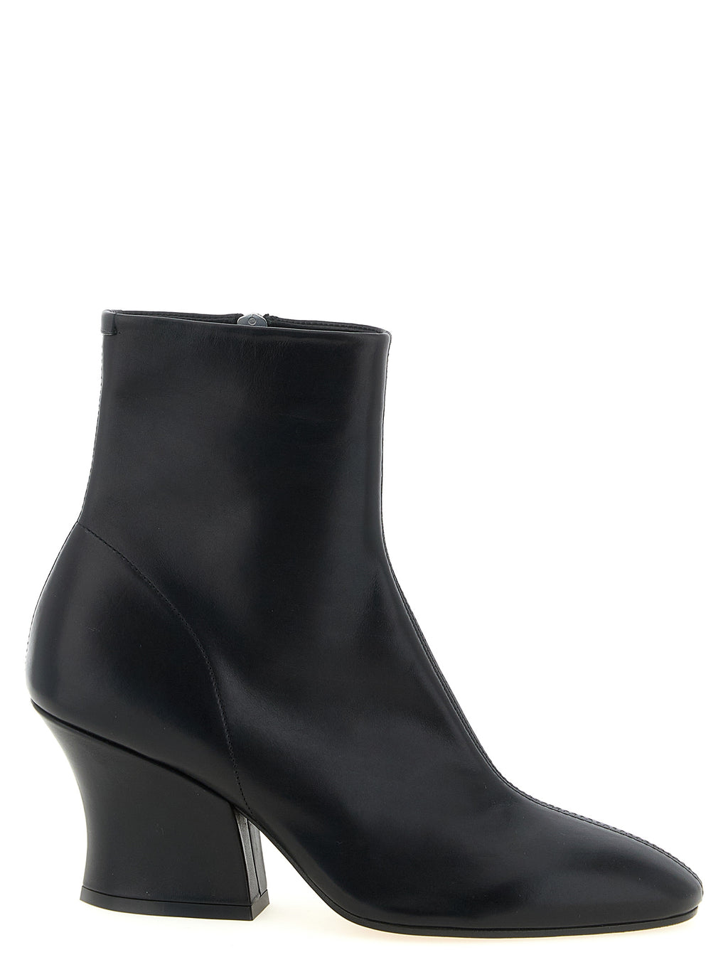 Bottines en cuir noir
