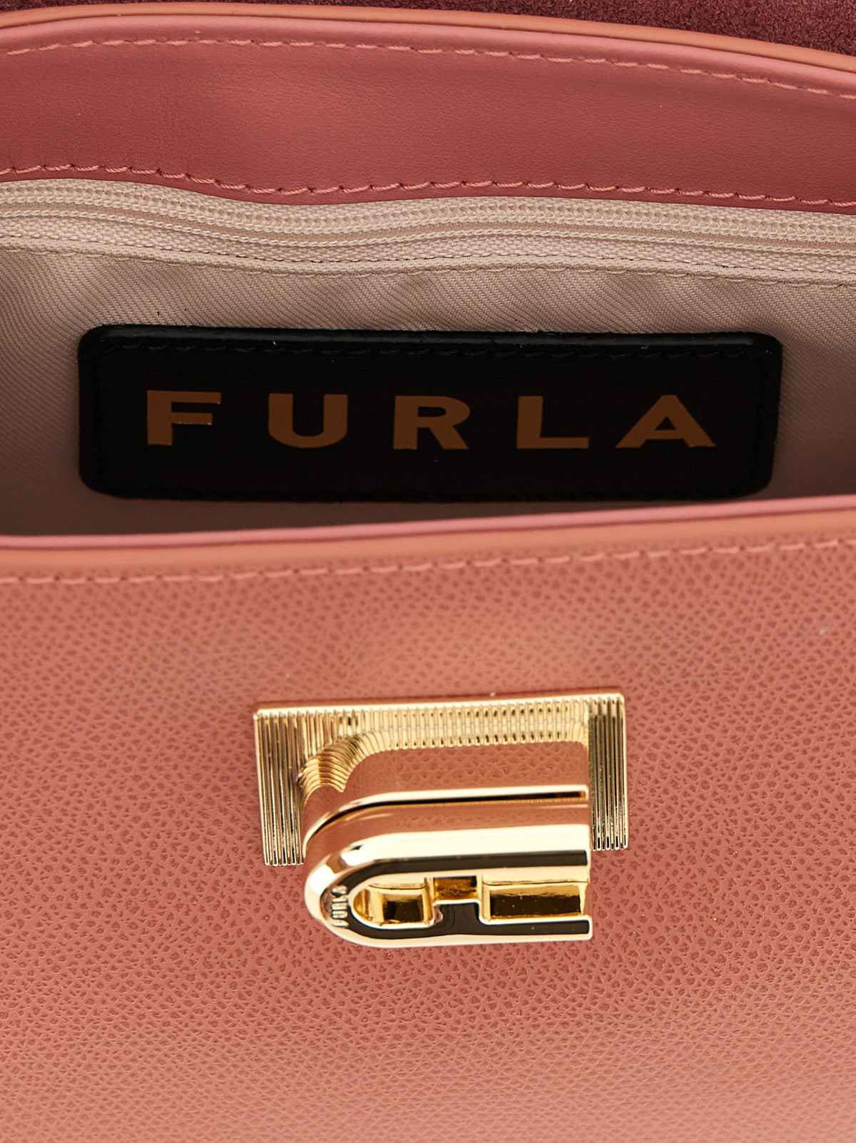 Sac à main en cuir rose