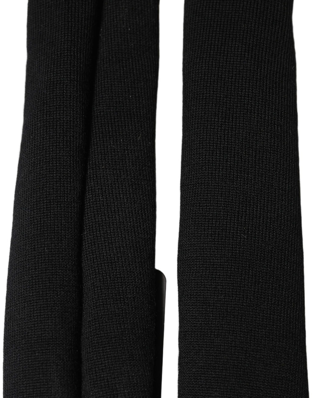 Écharpe noire en laine vierge